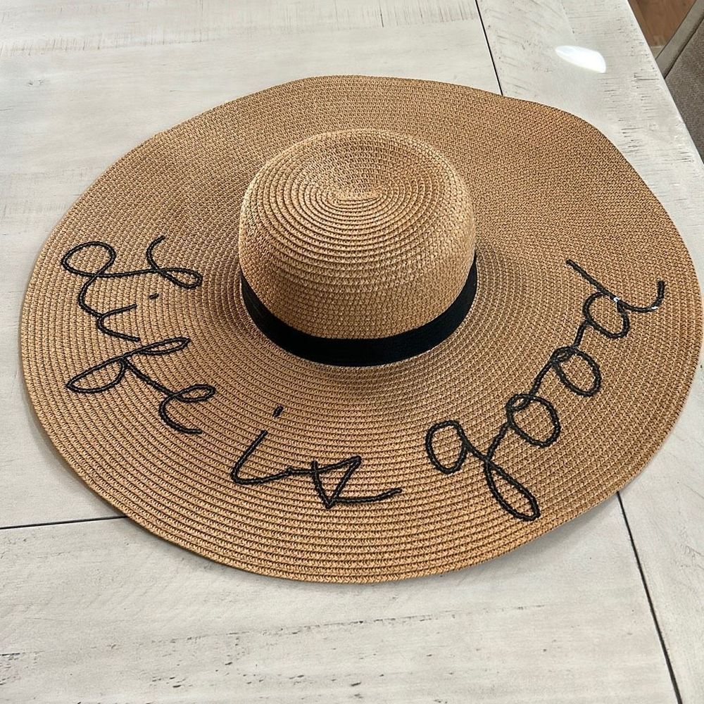 Life is Good Sunhat NWT